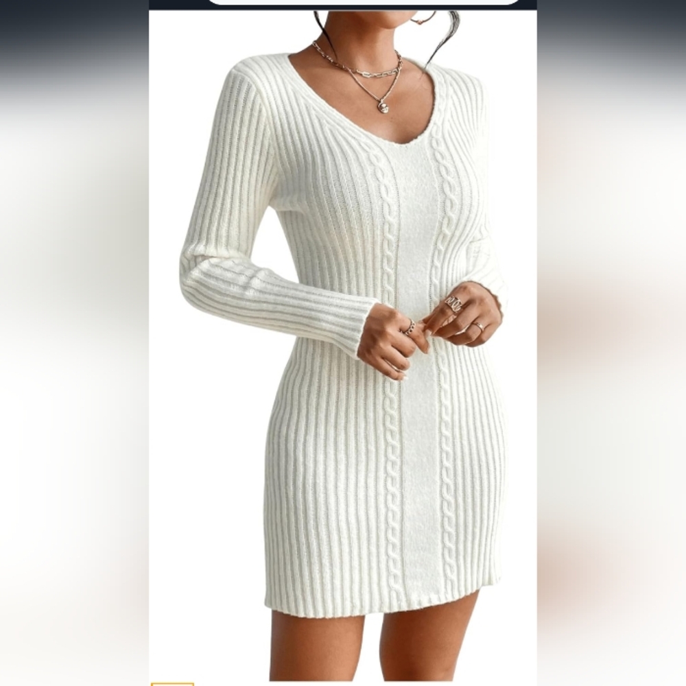 NWOT long sleeves Elegant off White Knit Dress Small
